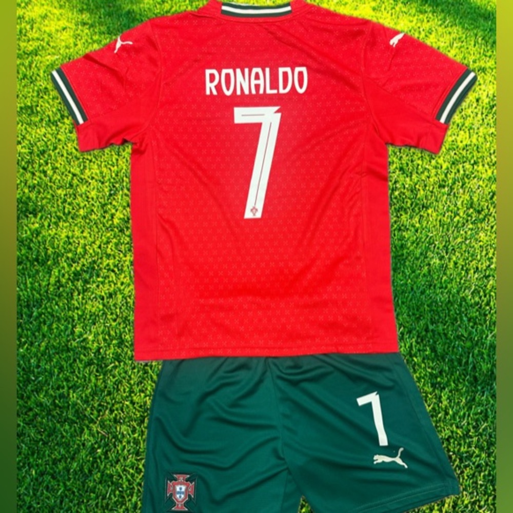 Kids Ronaldo Portugal Jersey Red Puma Kit (Jersey + Shorts) Sets YOUTH SMALL 6-7